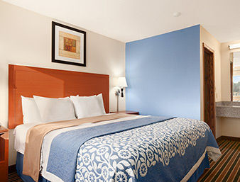 Days Inn By Wyndham Champaign/Urbana Екстер'єр фото