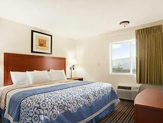 Days Inn By Wyndham Champaign/Urbana Екстер'єр фото